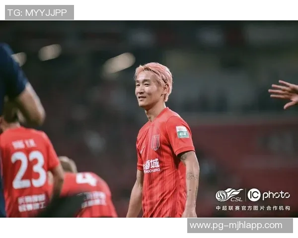 蓉城向莱切特致敬感谢他与我们携手共创辉煌时刻